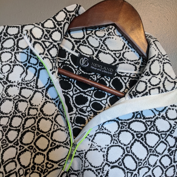 Newland sweater LG - Picture 2 of 5